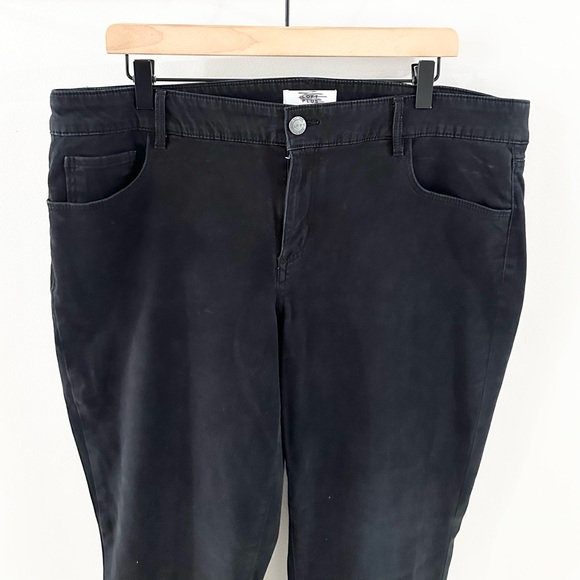 Loft Plus Black Skinny Jeans Size 18 - Picture 4 of 7